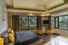 The Hosteller Mcleodganj, Mall Road